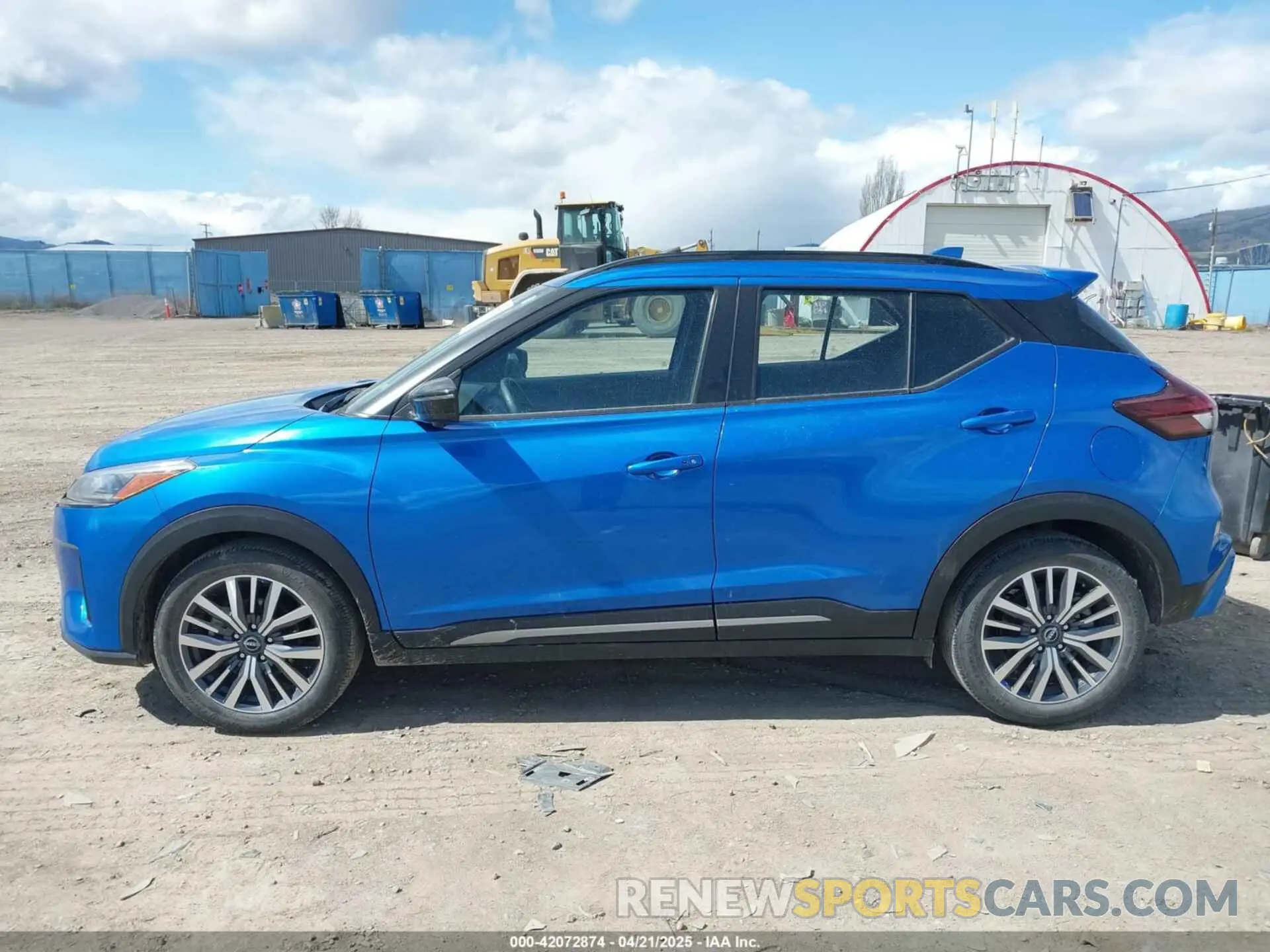 14 Photograph of a damaged car 3N1CP5DVXRL485326 NISSAN KICKS 2024