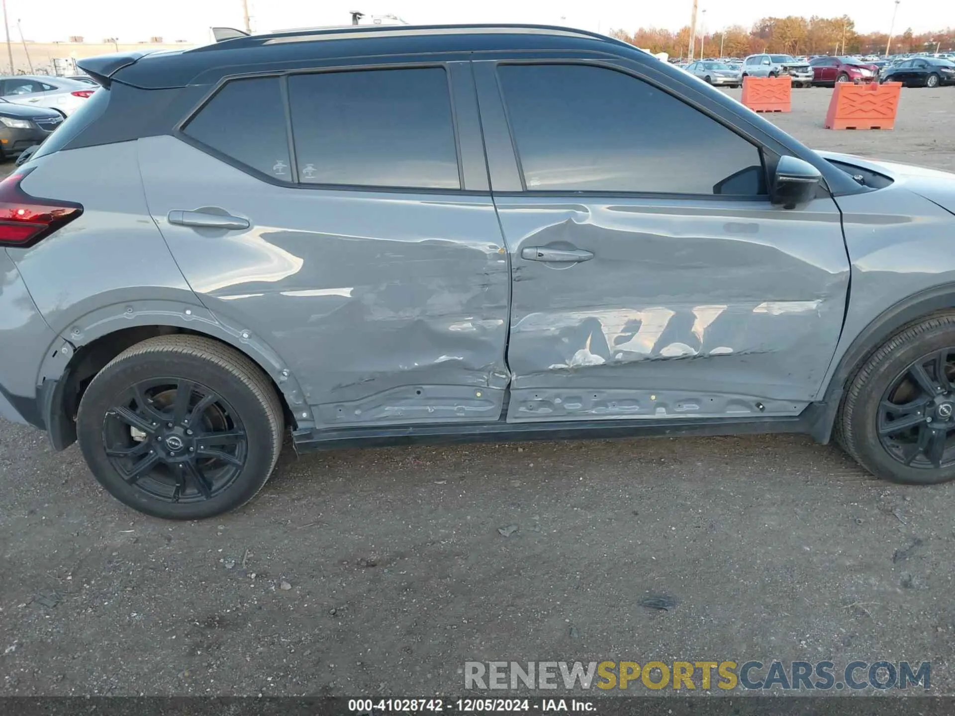 6 Photograph of a damaged car 3N1CP5DVXRL504571 NISSAN KICKS 2024