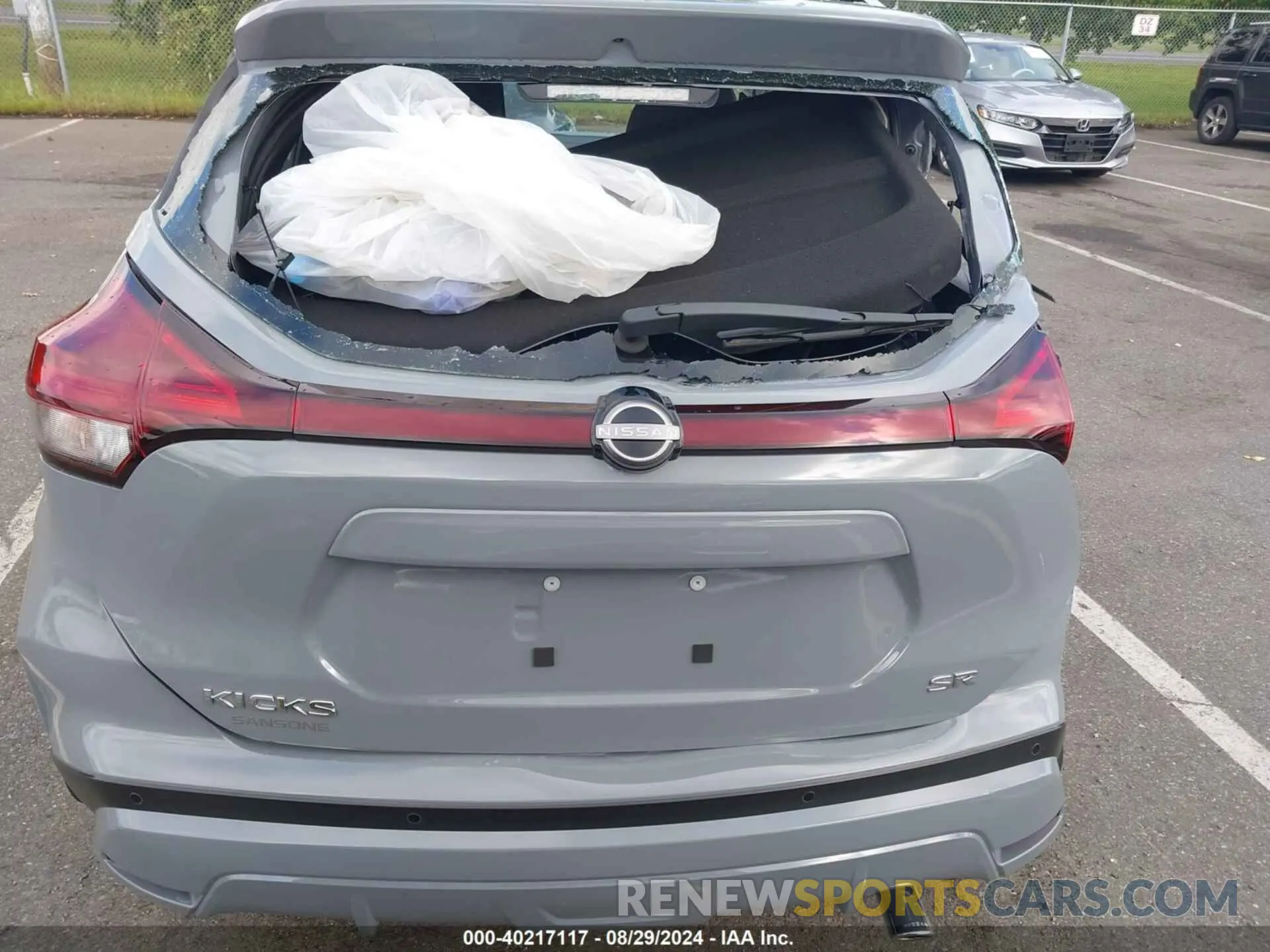 16 Photograph of a damaged car 3N1CP5DVXRL513299 NISSAN KICKS 2024