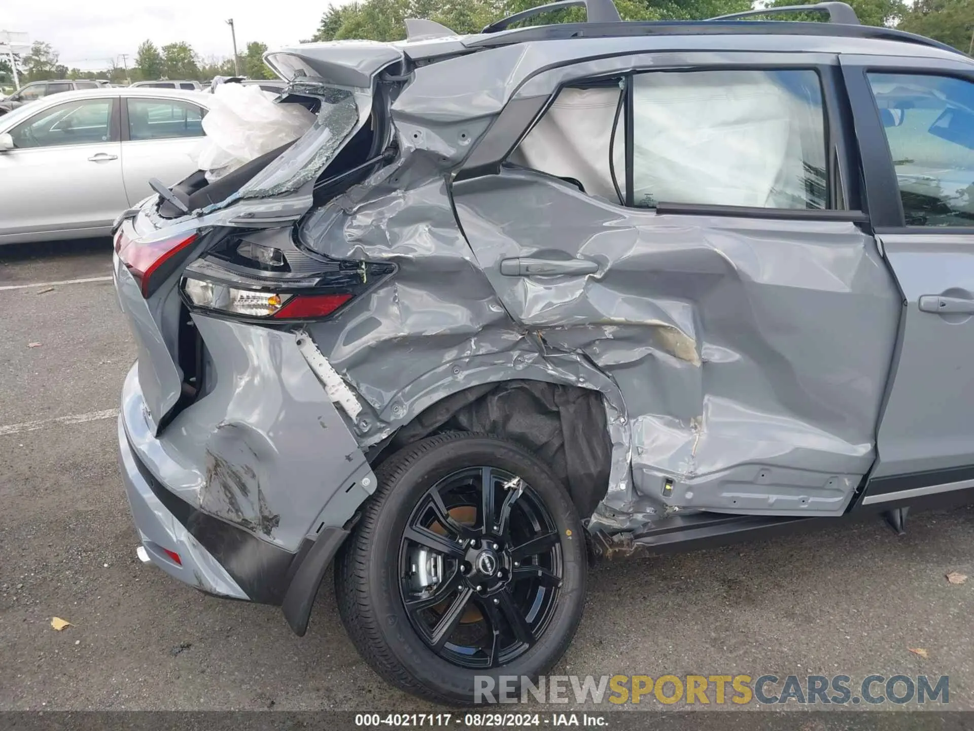 6 Photograph of a damaged car 3N1CP5DVXRL513299 NISSAN KICKS 2024