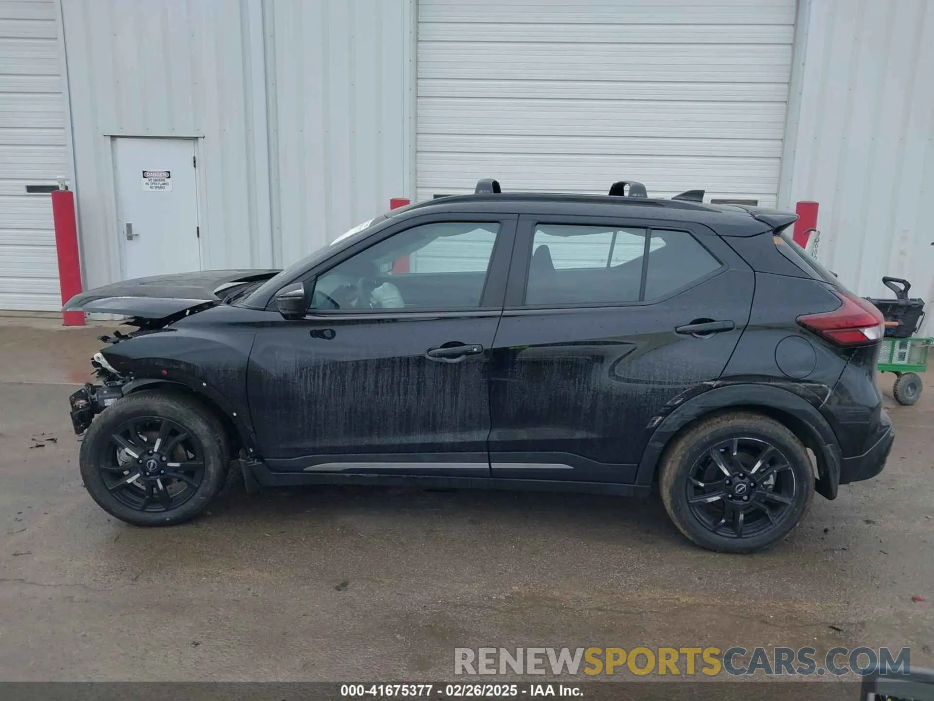 14 Photograph of a damaged car 3N1CP5DVXRL531866 NISSAN KICKS 2024
