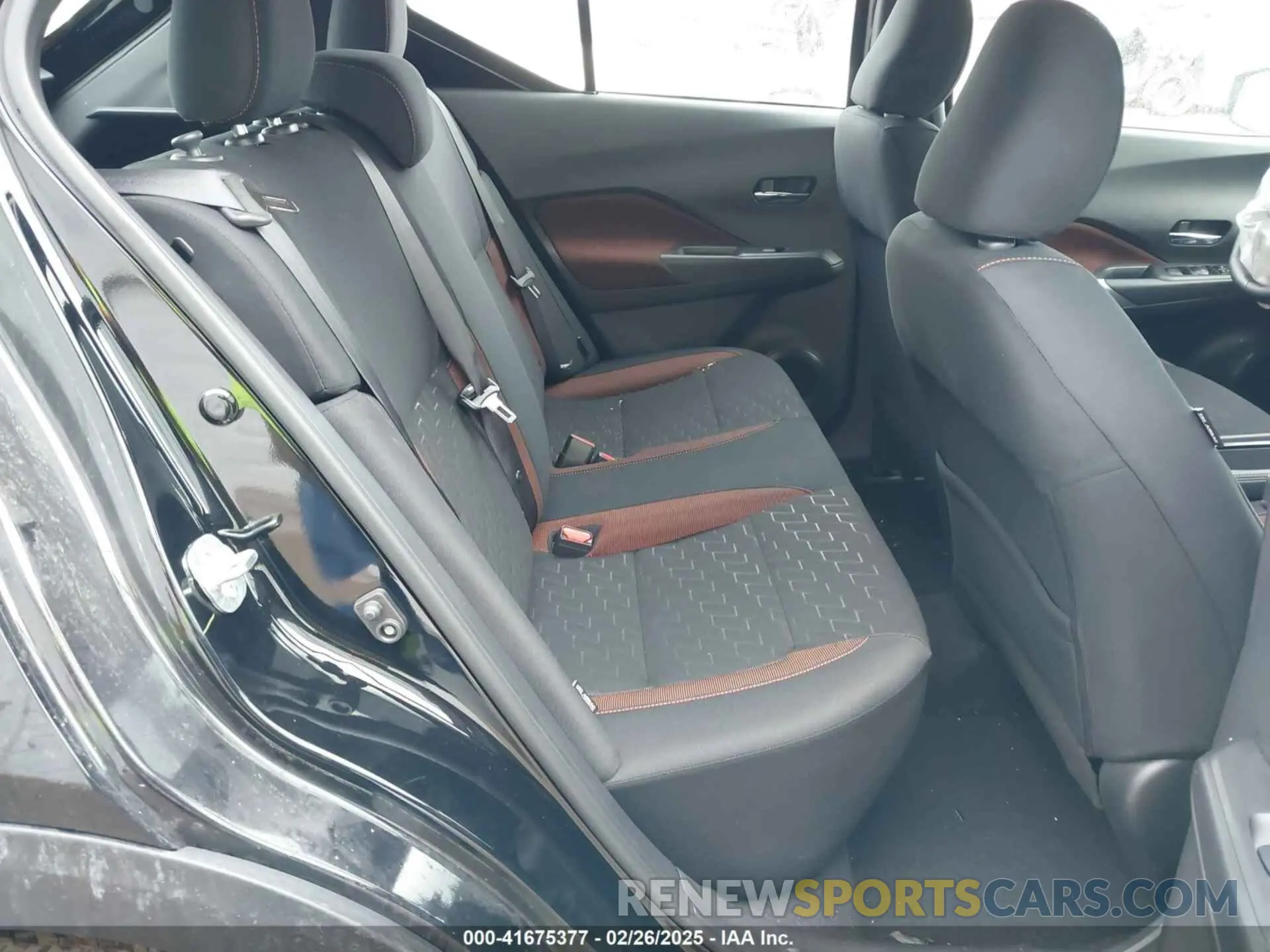 8 Photograph of a damaged car 3N1CP5DVXRL531866 NISSAN KICKS 2024