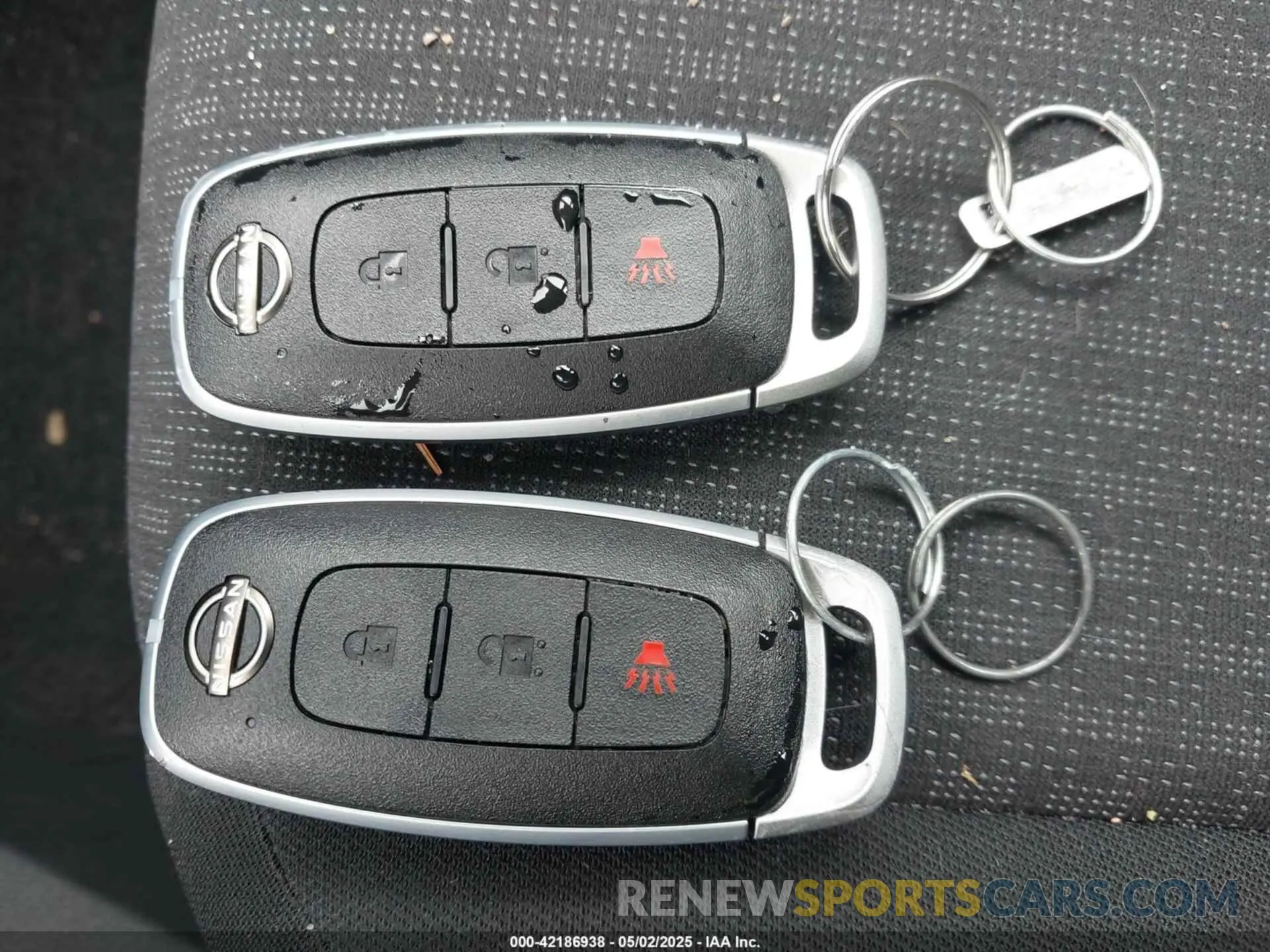 11 Photograph of a damaged car 3N8AP6BA0SL305890 NISSAN KICKS 2025