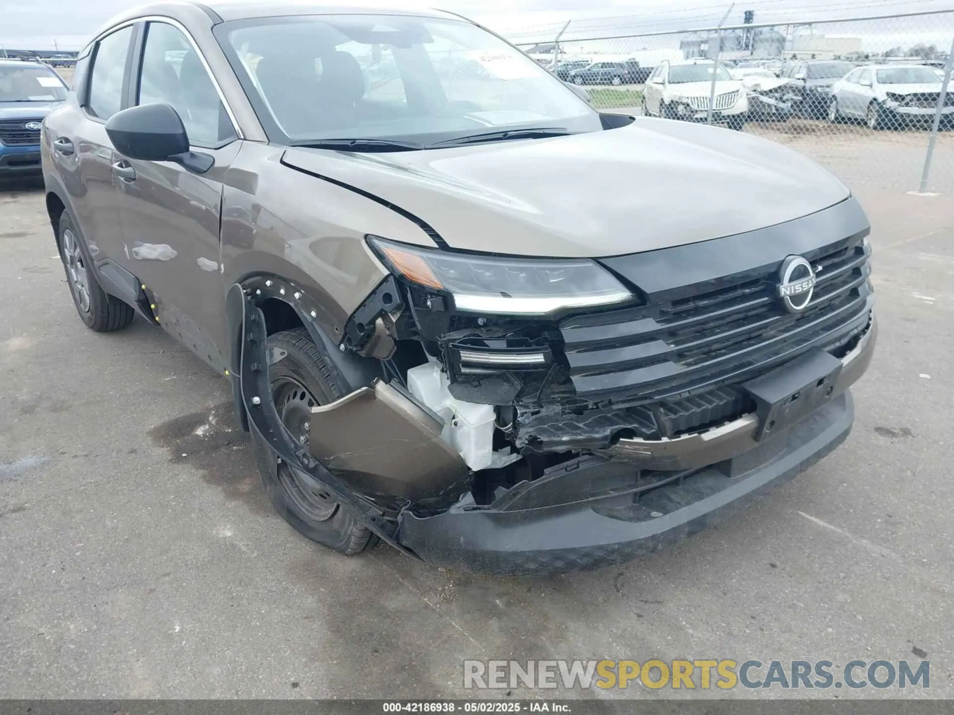 6 Photograph of a damaged car 3N8AP6BA0SL305890 NISSAN KICKS 2025