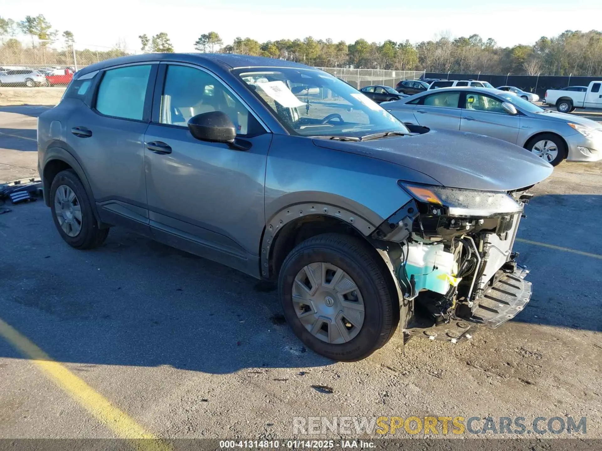 1 Photograph of a damaged car 3N8AP6BA0SL306781 NISSAN KICKS 2025