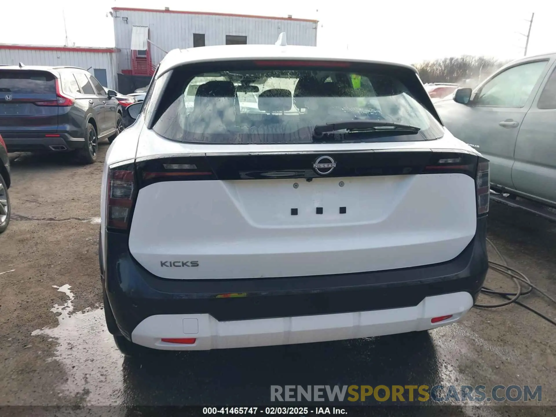 16 Photograph of a damaged car 3N8AP6BA1SL314811 NISSAN KICKS 2025