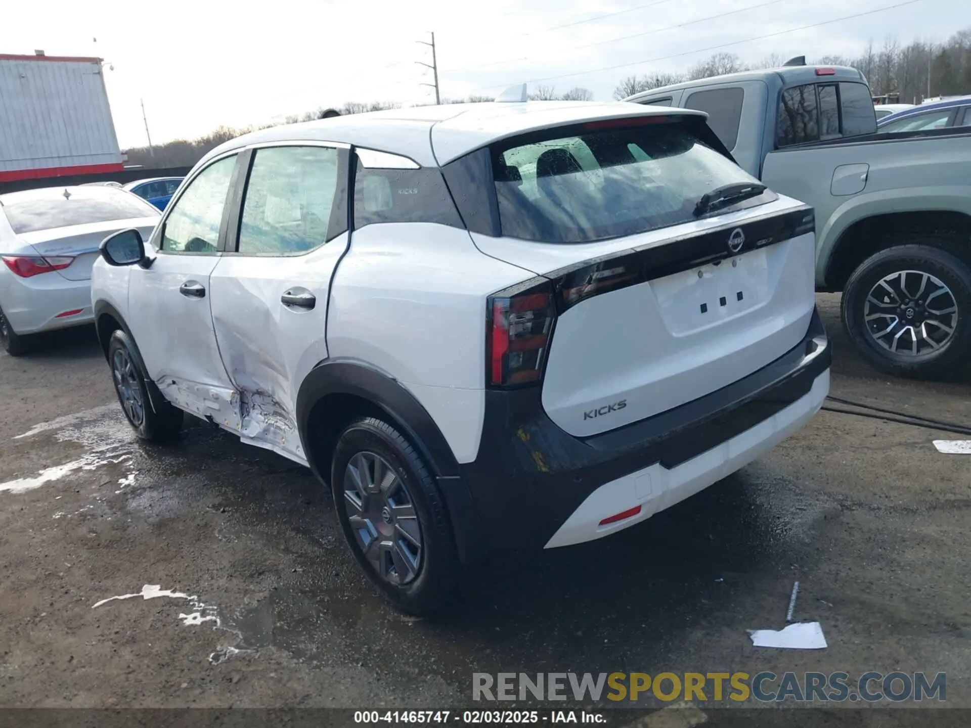 3 Photograph of a damaged car 3N8AP6BA1SL314811 NISSAN KICKS 2025