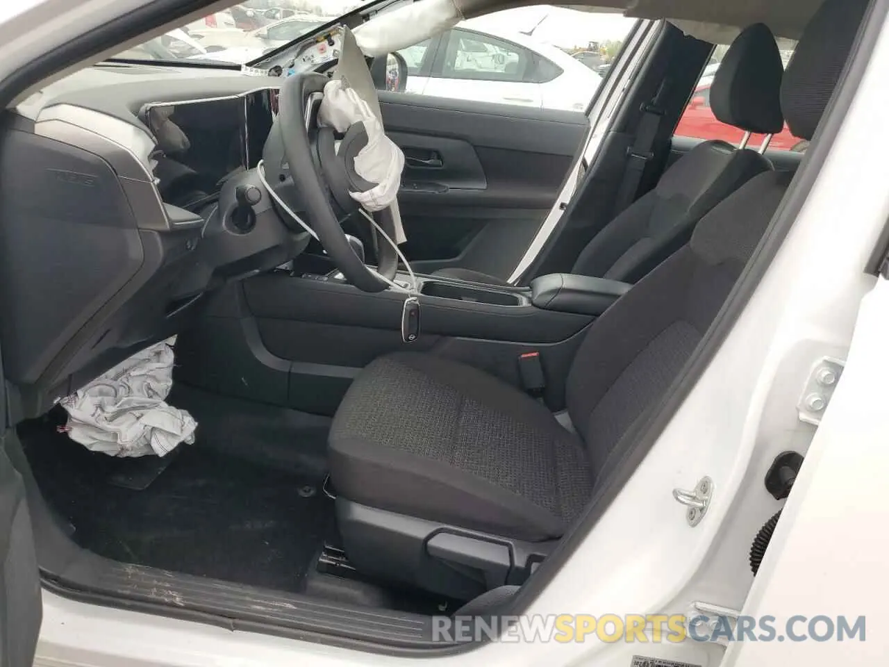 7 Photograph of a damaged car 3N8AP6BA2SL322626 NISSAN KICKS 2025