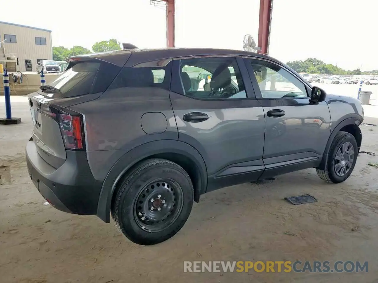 3 Photograph of a damaged car 3N8AP6BA4SL308095 NISSAN KICKS 2025