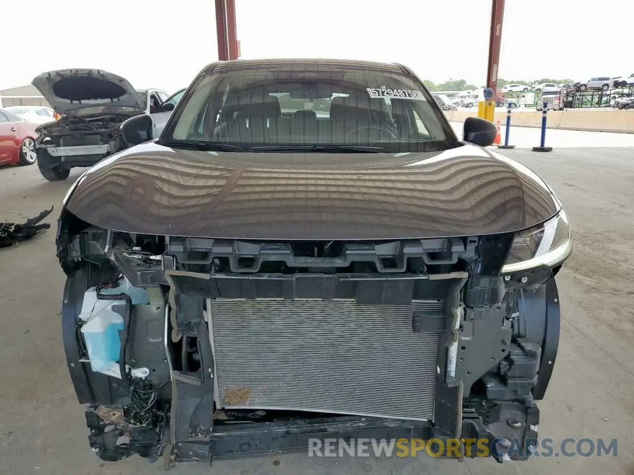 5 Photograph of a damaged car 3N8AP6BA4SL308095 NISSAN KICKS 2025