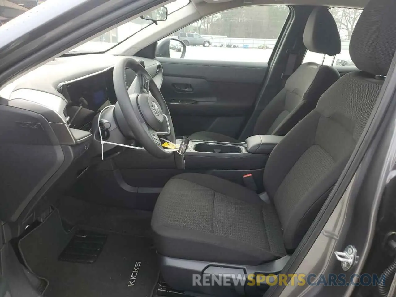 7 Photograph of a damaged car 3N8AP6BA6SL324248 NISSAN KICKS 2025