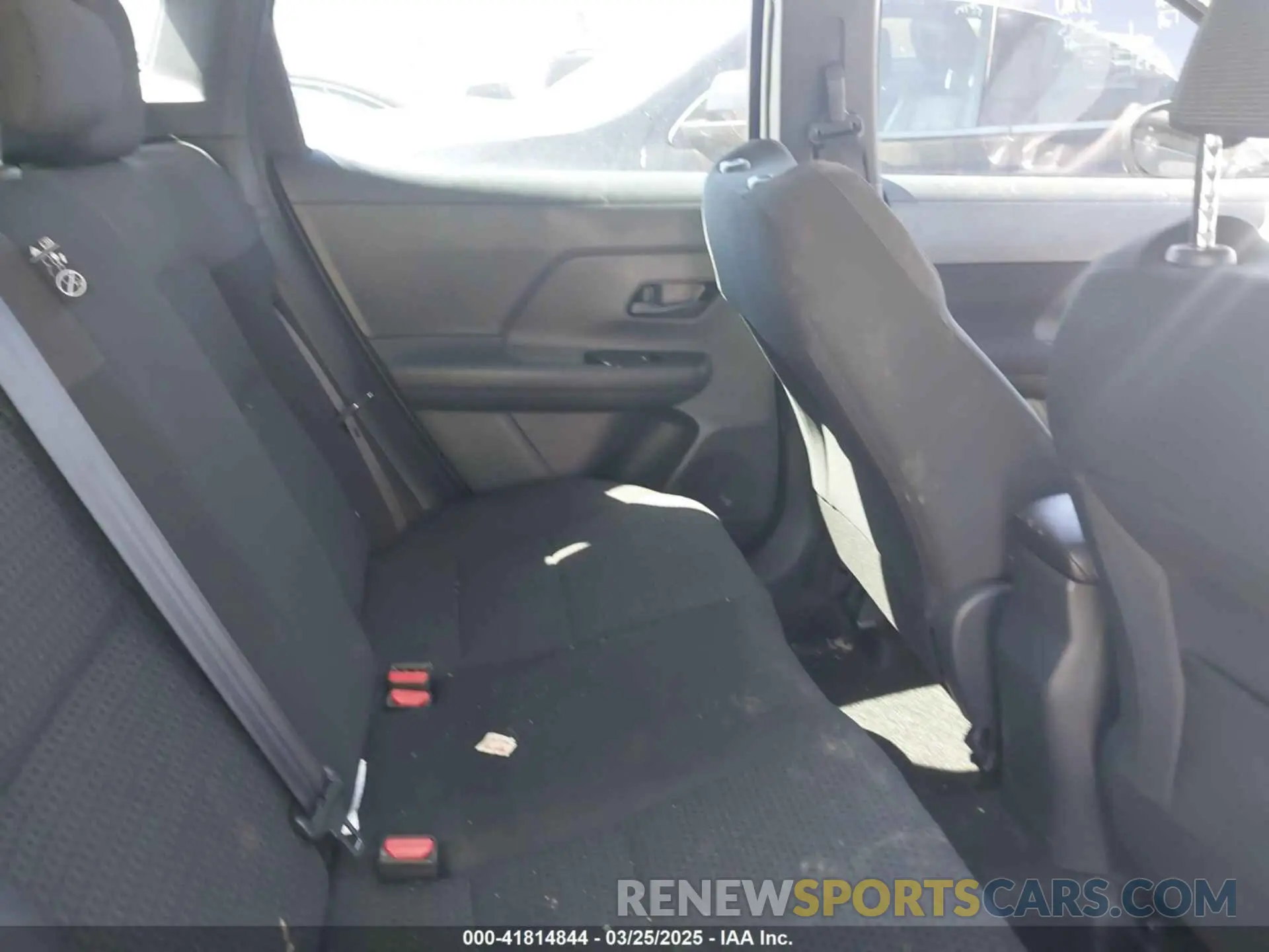 8 Photograph of a damaged car 3N8AP6BA7SL306423 NISSAN KICKS 2025