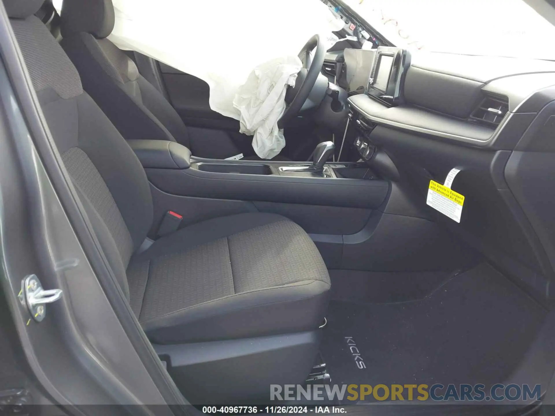 5 Photograph of a damaged car 3N8AP6BA7SL310908 NISSAN KICKS 2025