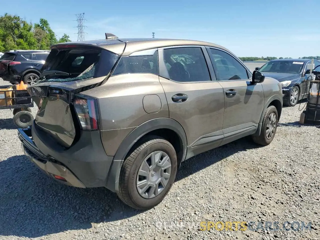 3 Photograph of a damaged car 3N8AP6BA8SL312814 NISSAN KICKS 2025
