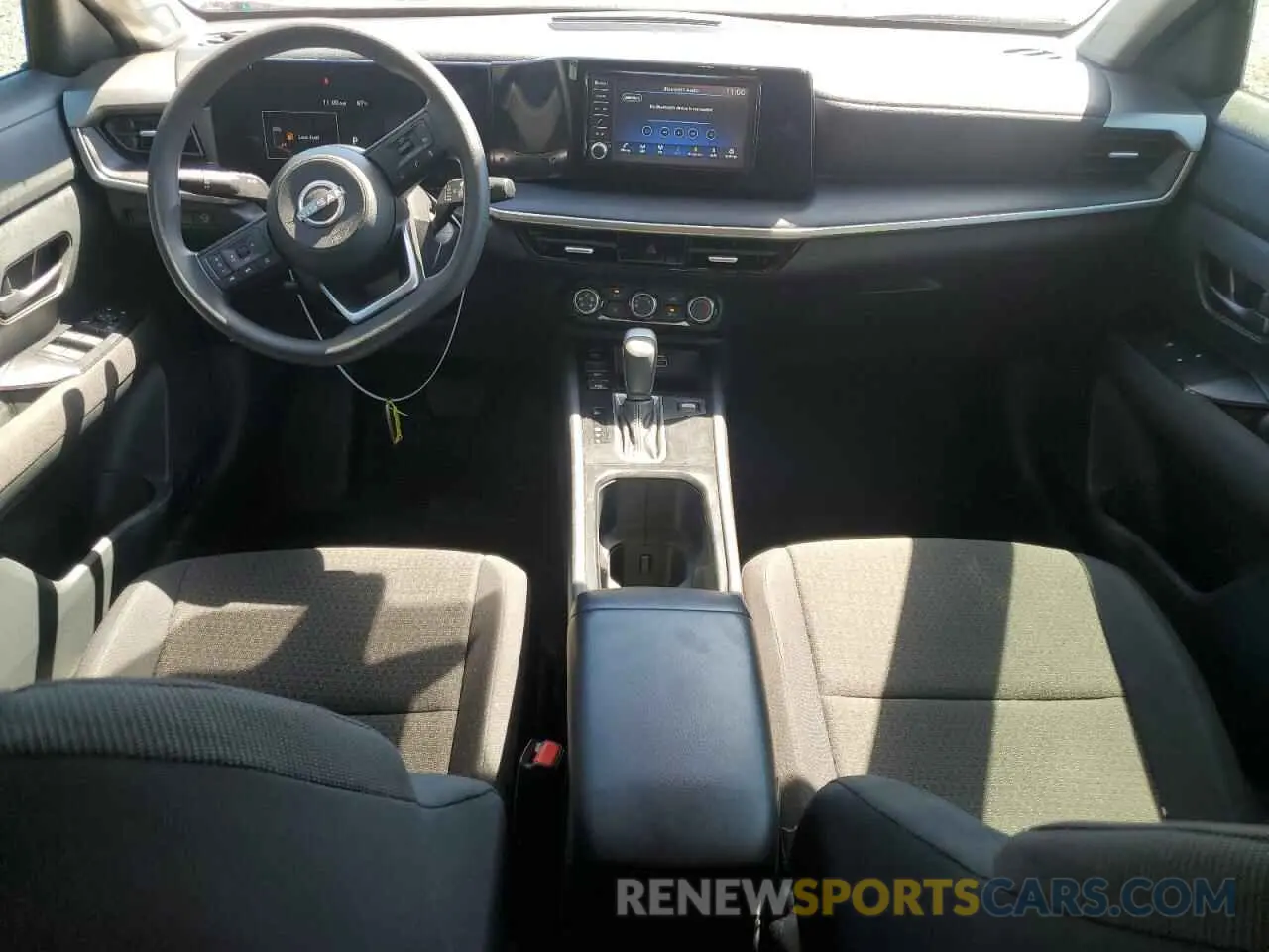 8 Photograph of a damaged car 3N8AP6BA8SL312814 NISSAN KICKS 2025