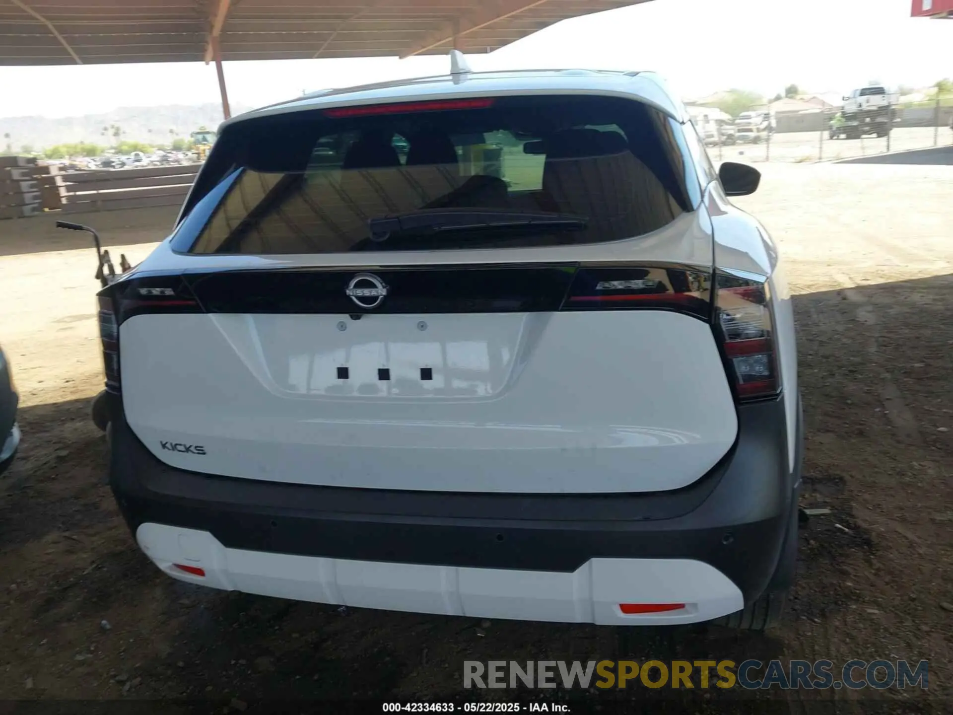 17 Photograph of a damaged car 3N8AP6BA9SL307203 NISSAN KICKS 2025