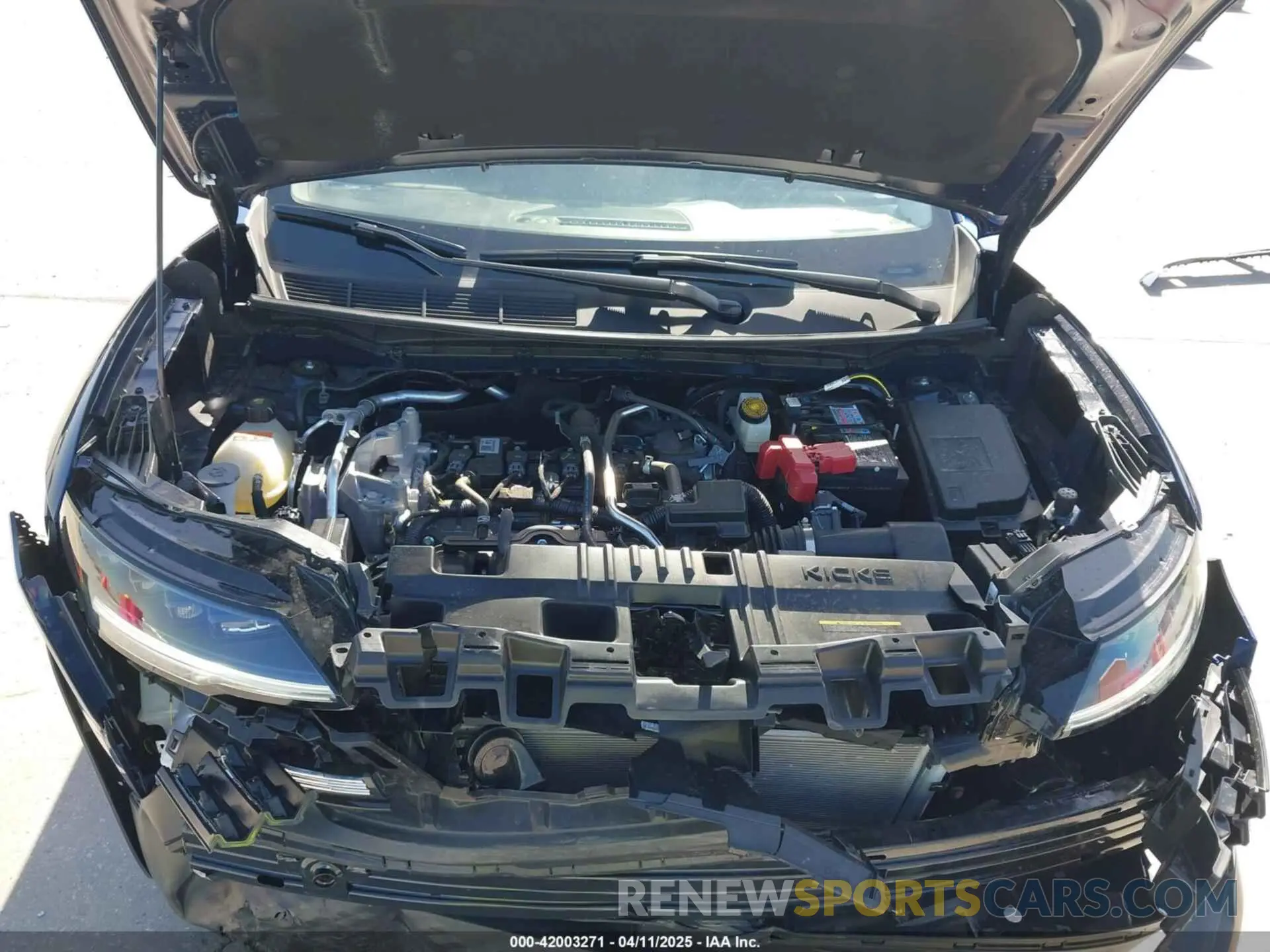 10 Photograph of a damaged car 3N8AP6BA9SL342579 NISSAN KICKS 2025