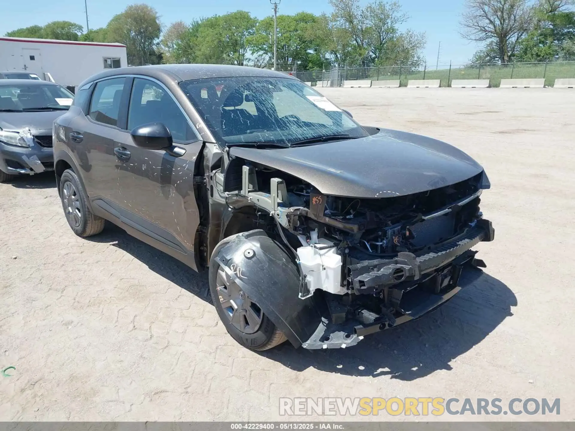 1 Photograph of a damaged car 3N8AP6BB1SL313392 NISSAN KICKS 2025