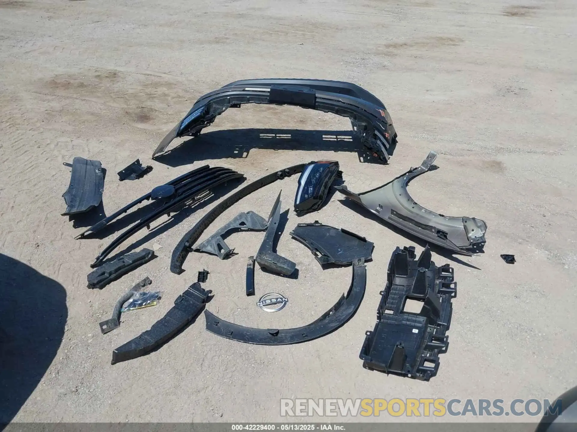 12 Photograph of a damaged car 3N8AP6BB1SL313392 NISSAN KICKS 2025