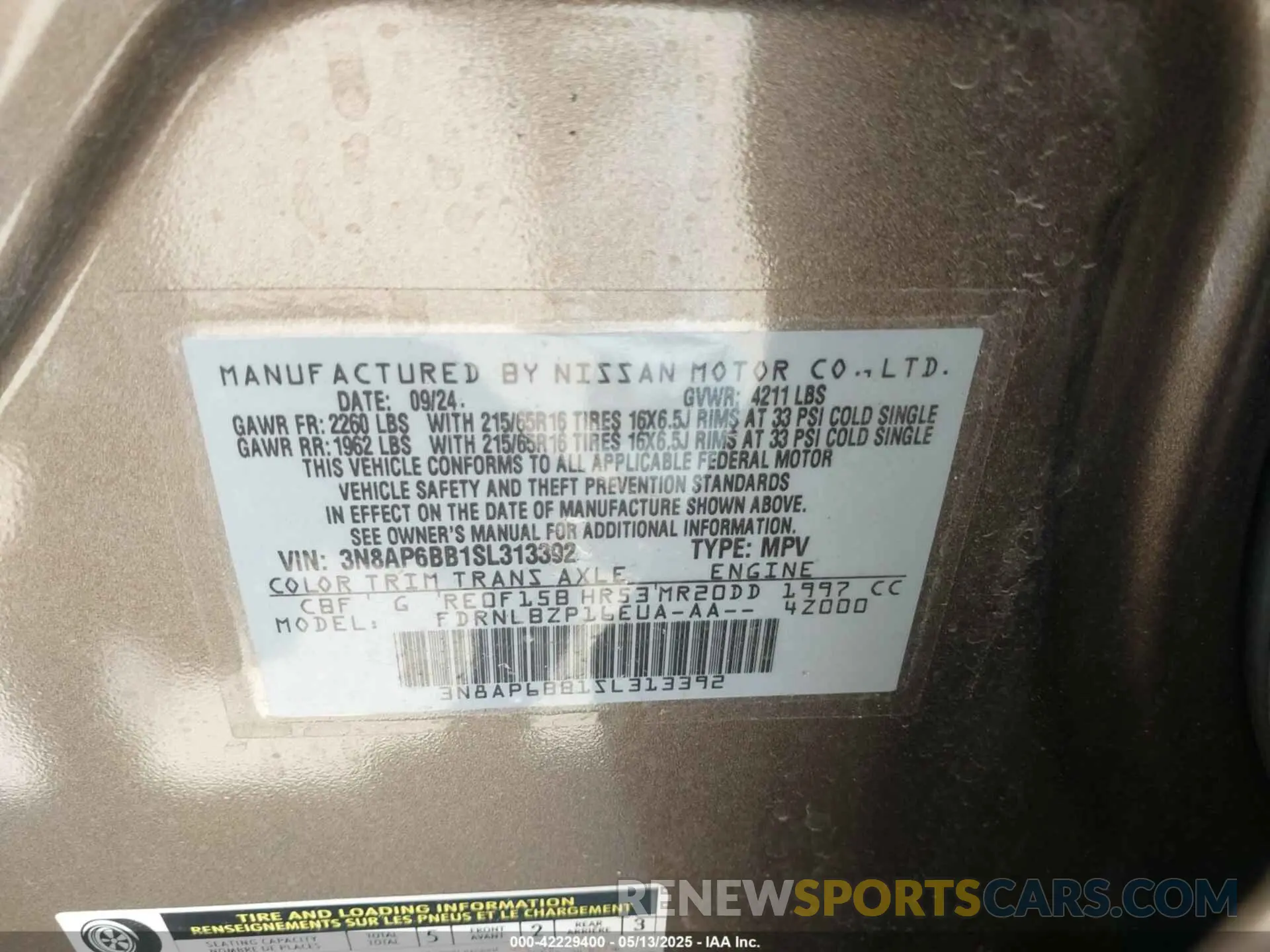 9 Photograph of a damaged car 3N8AP6BB1SL313392 NISSAN KICKS 2025