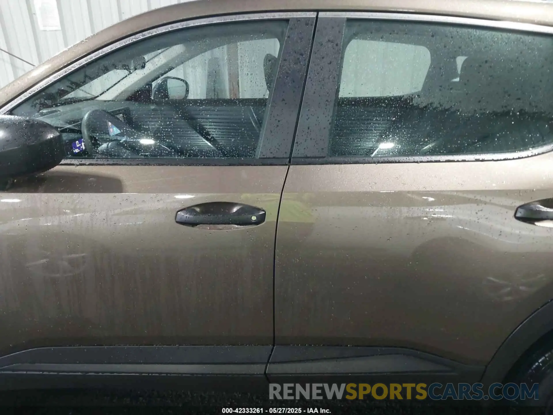 15 Photograph of a damaged car 3N8AP6BB1SL318902 NISSAN KICKS 2025