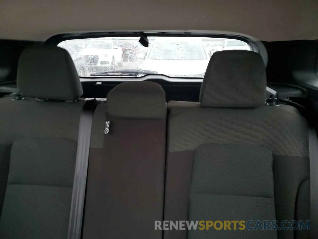 10 Photograph of a damaged car 3N8AP6BB1SL319774 NISSAN KICKS 2025