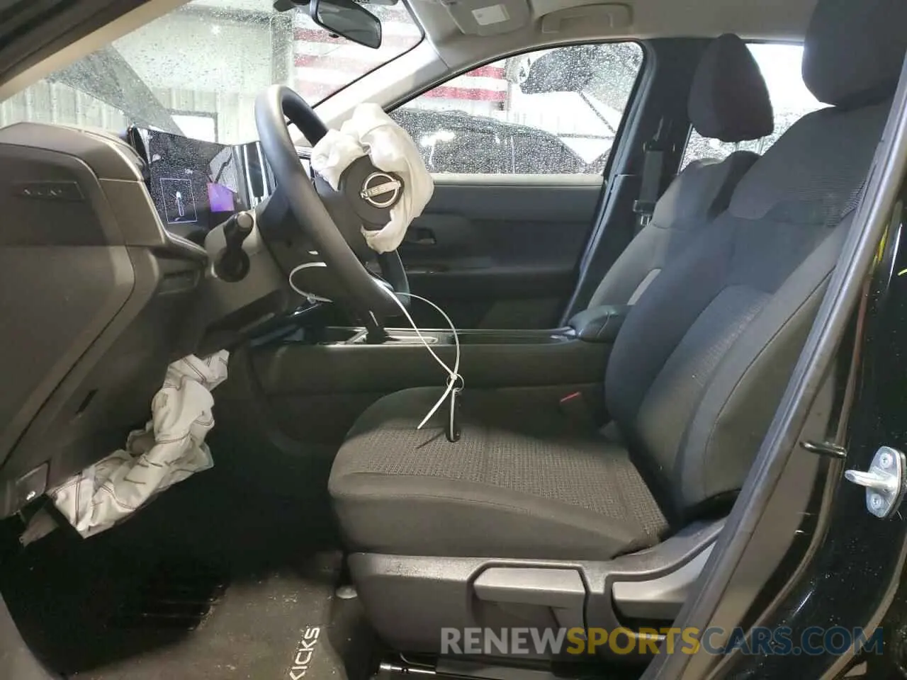 7 Photograph of a damaged car 3N8AP6BB1SL344691 NISSAN KICKS 2025
