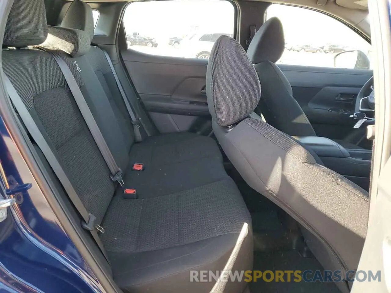 11 Photograph of a damaged car 3N8AP6BB9SL350013 NISSAN KICKS 2025