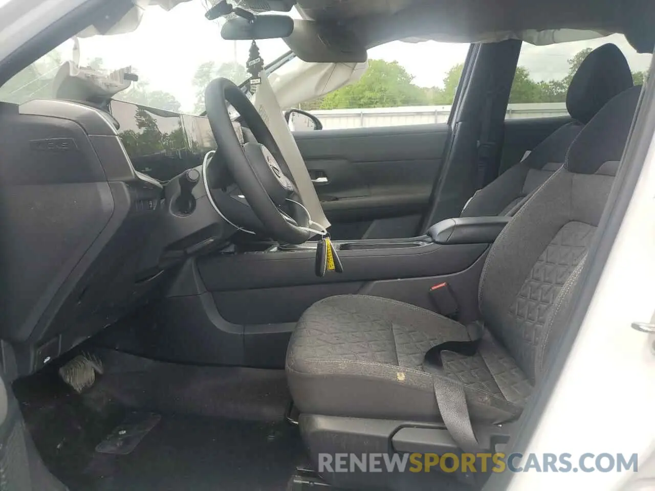 7 Photograph of a damaged car 3N8AP6CA2SL322981 NISSAN KICKS 2025