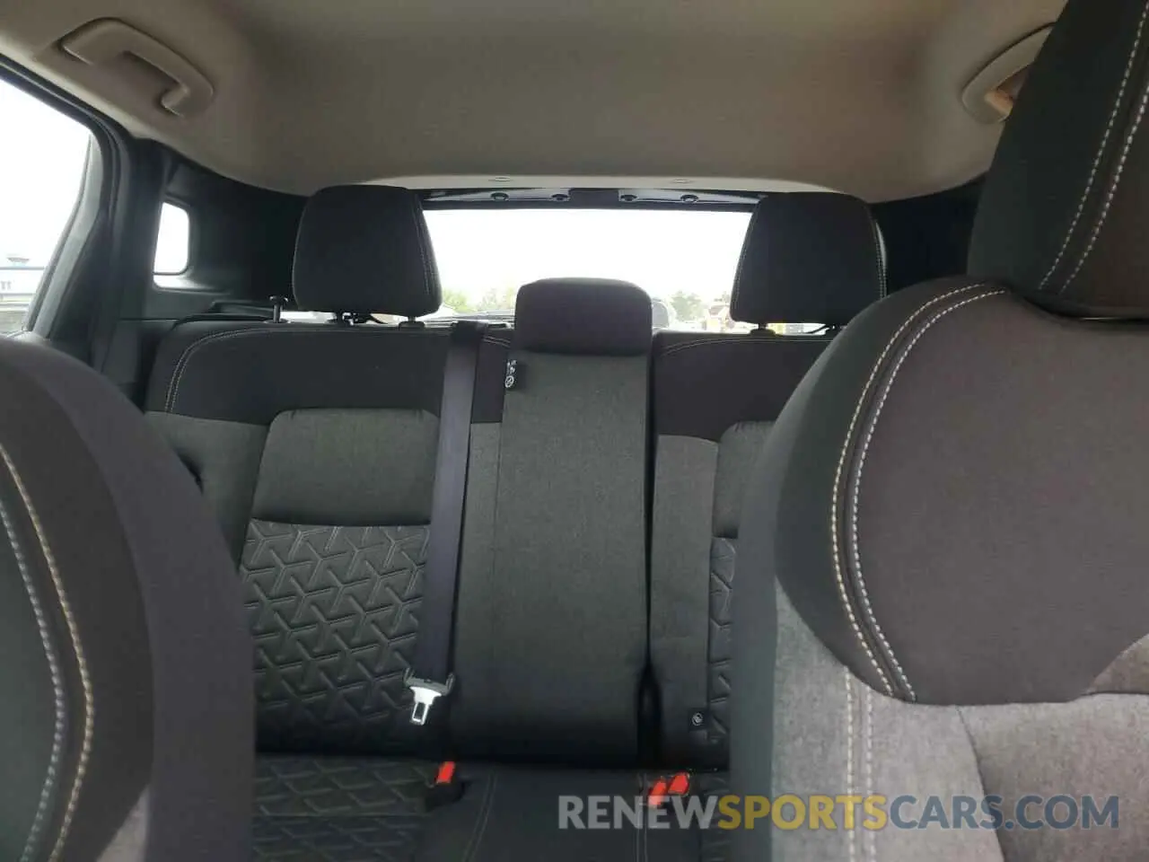 10 Photograph of a damaged car 3N8AP6CA2SL355317 NISSAN KICKS 2025