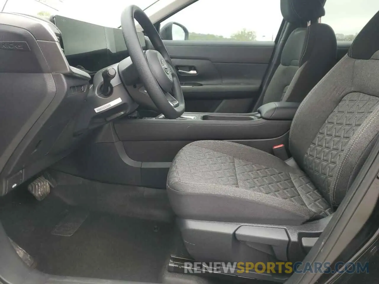 7 Photograph of a damaged car 3N8AP6CA2SL355317 NISSAN KICKS 2025