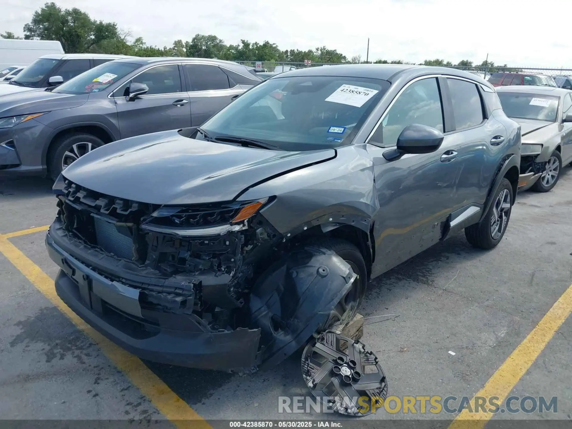 6 Photograph of a damaged car 3N8AP6CA3SL314436 NISSAN KICKS 2025