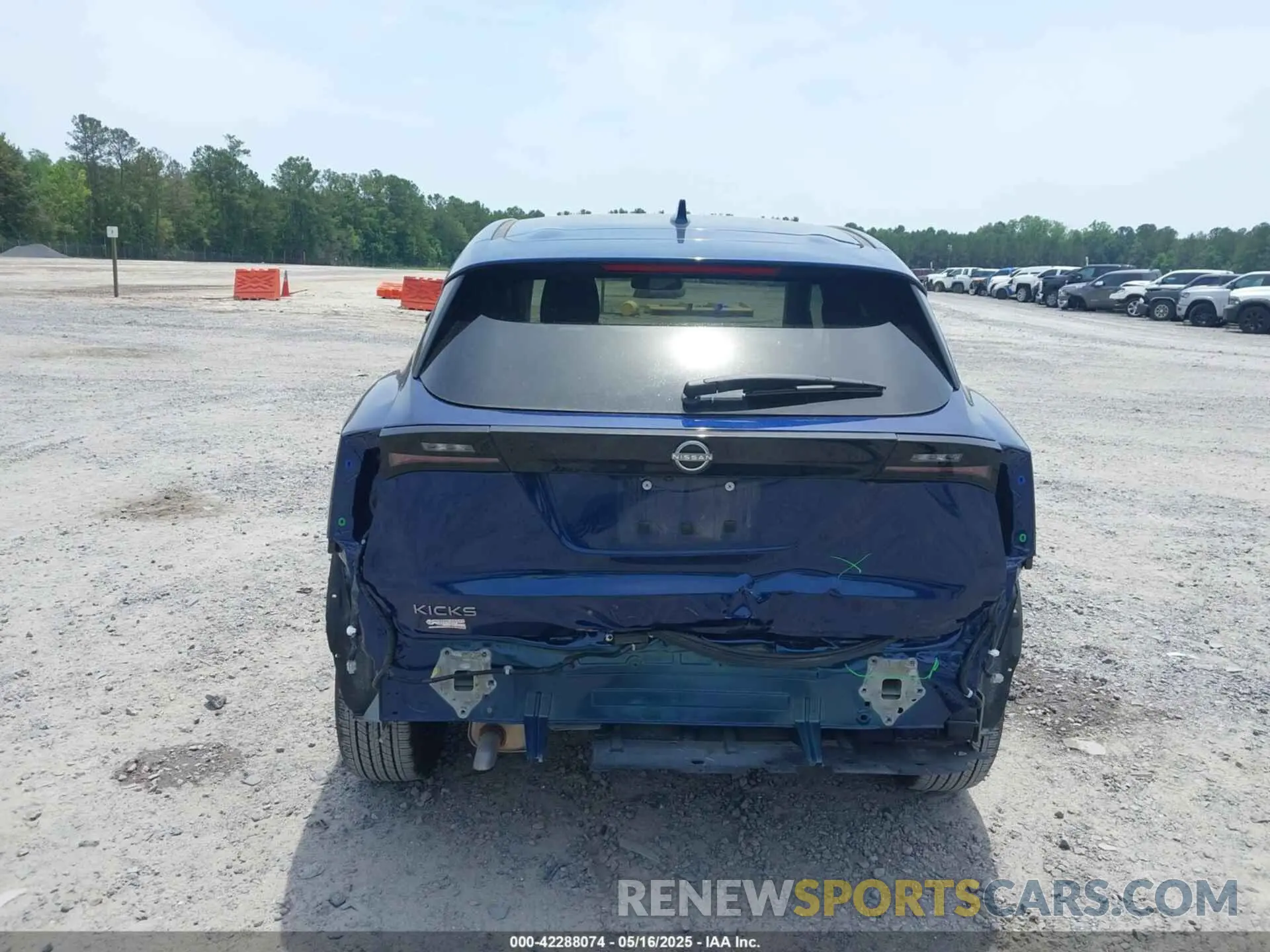 17 Photograph of a damaged car 3N8AP6CA5SL302921 NISSAN KICKS 2025