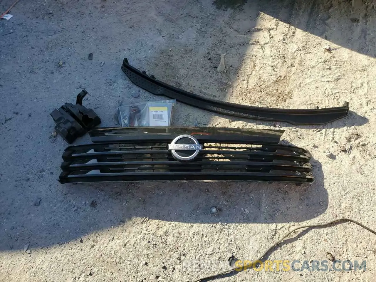 13 Photograph of a damaged car 3N8AP6CA6SL306797 NISSAN KICKS 2025