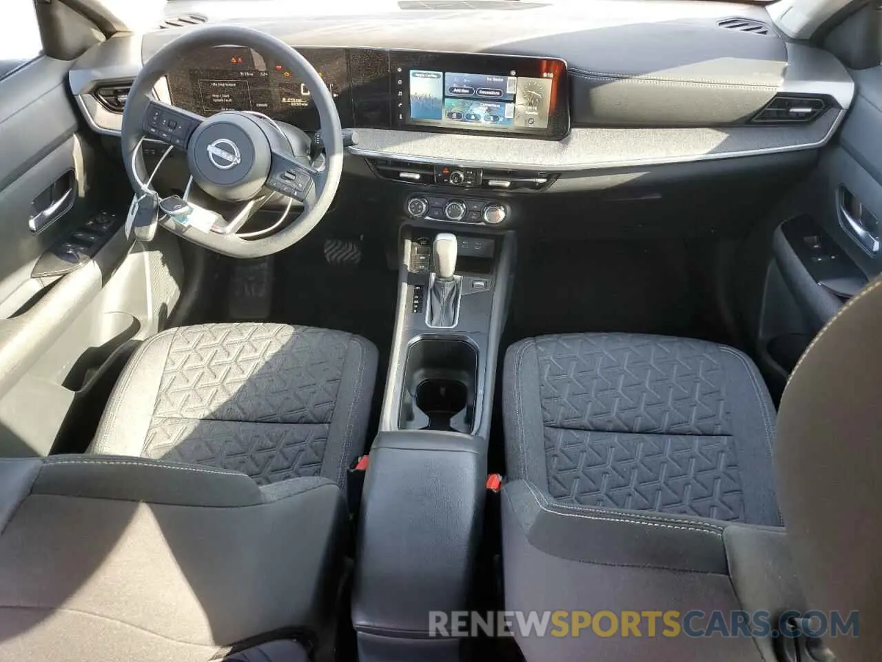 8 Photograph of a damaged car 3N8AP6CA6SL306797 NISSAN KICKS 2025