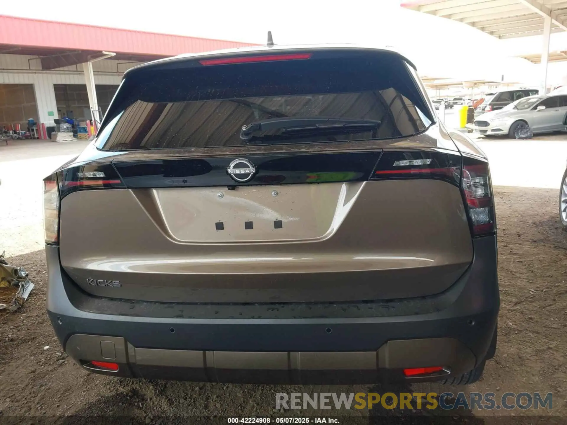 16 Photograph of a damaged car 3N8AP6CA7SL311796 NISSAN KICKS 2025