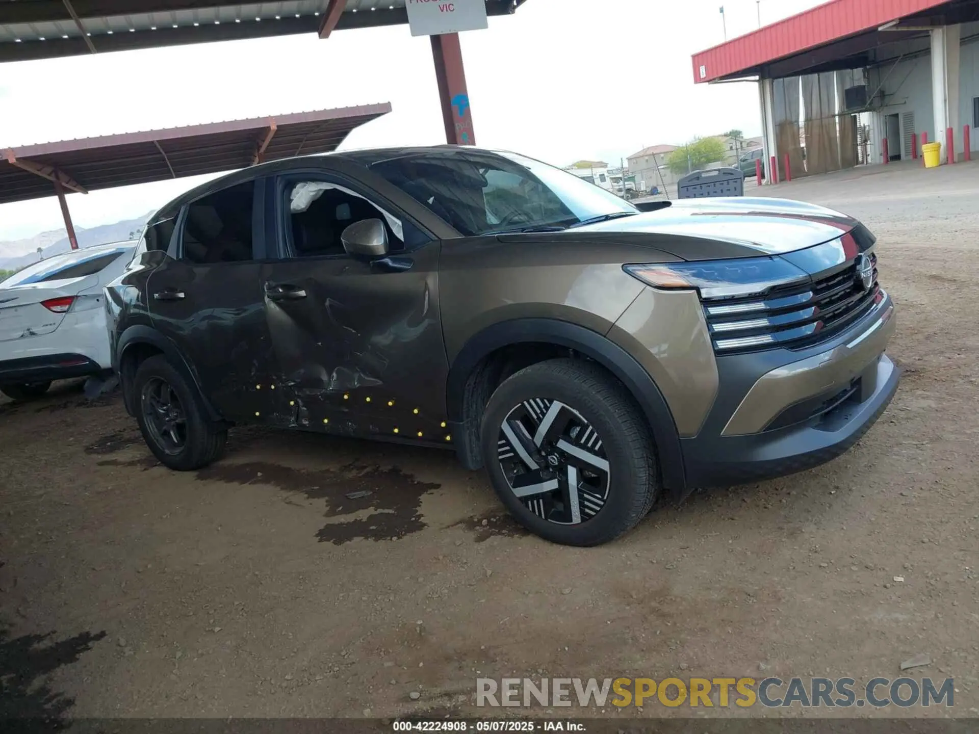 6 Photograph of a damaged car 3N8AP6CA7SL311796 NISSAN KICKS 2025