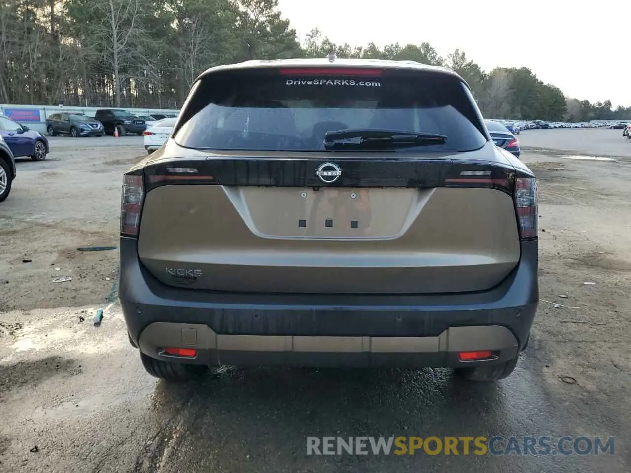 6 Photograph of a damaged car 3N8AP6CA7SL339226 NISSAN KICKS 2025