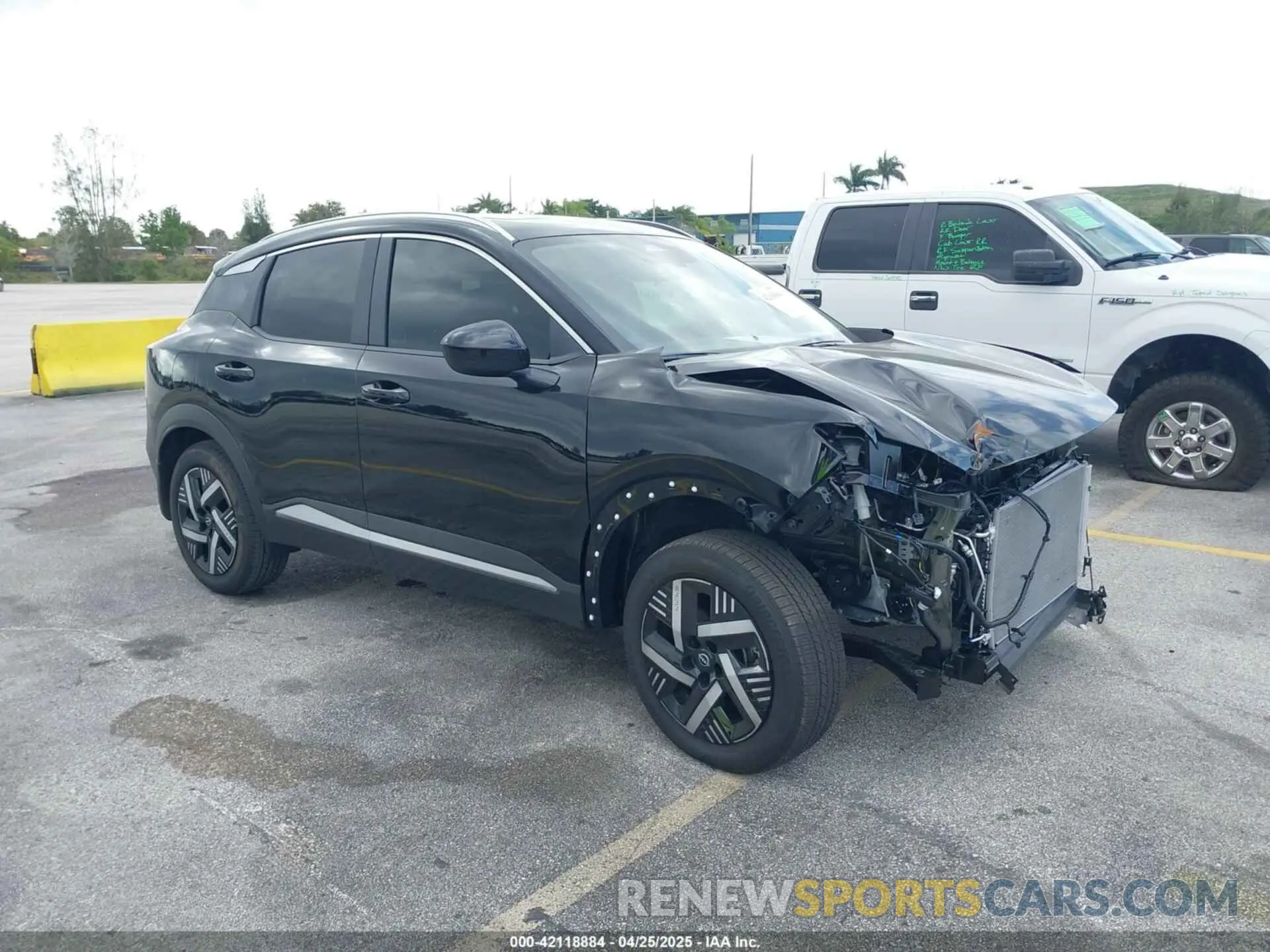1 Photograph of a damaged car 3N8AP6CA7SL355314 NISSAN KICKS 2025