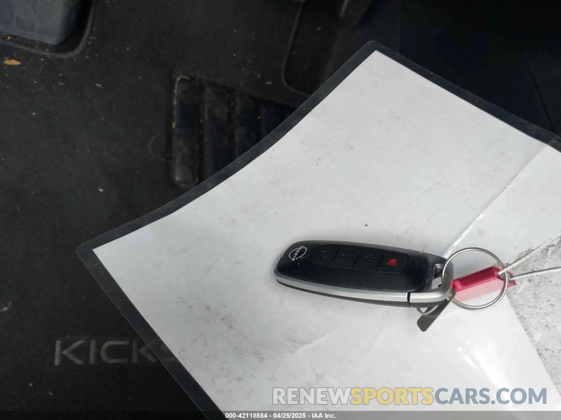11 Photograph of a damaged car 3N8AP6CA7SL355314 NISSAN KICKS 2025