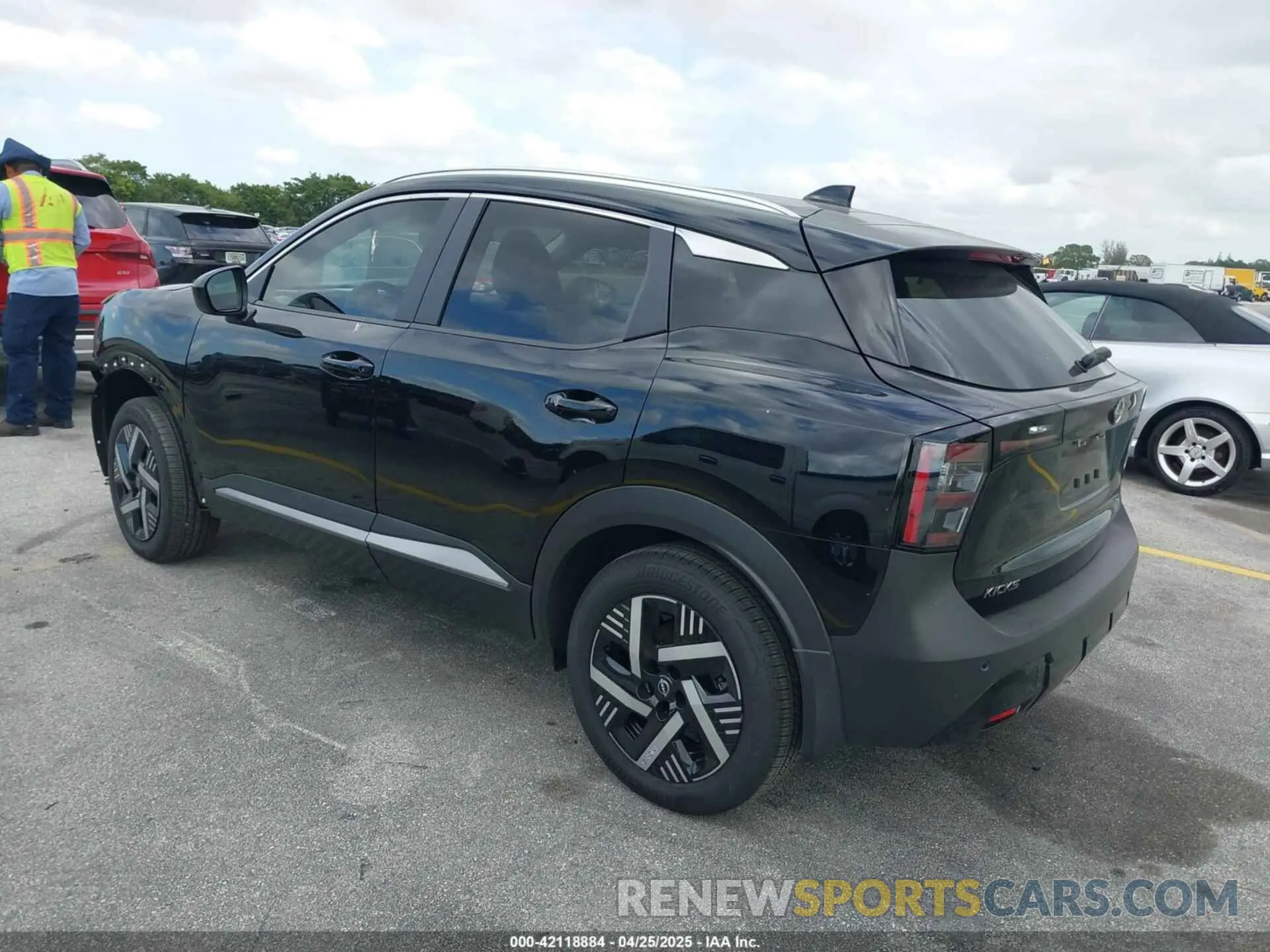 3 Photograph of a damaged car 3N8AP6CA7SL355314 NISSAN KICKS 2025