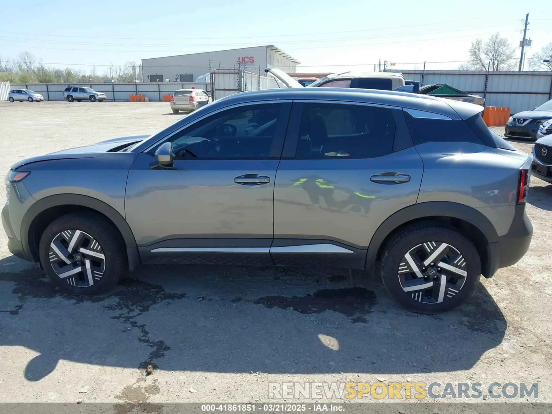 14 Photograph of a damaged car 3N8AP6CA8SL301035 NISSAN KICKS 2025