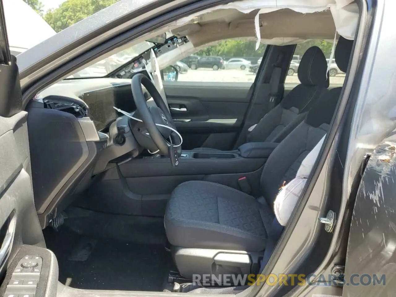7 Photograph of a damaged car 3N8AP6CA8SL356469 NISSAN KICKS 2025
