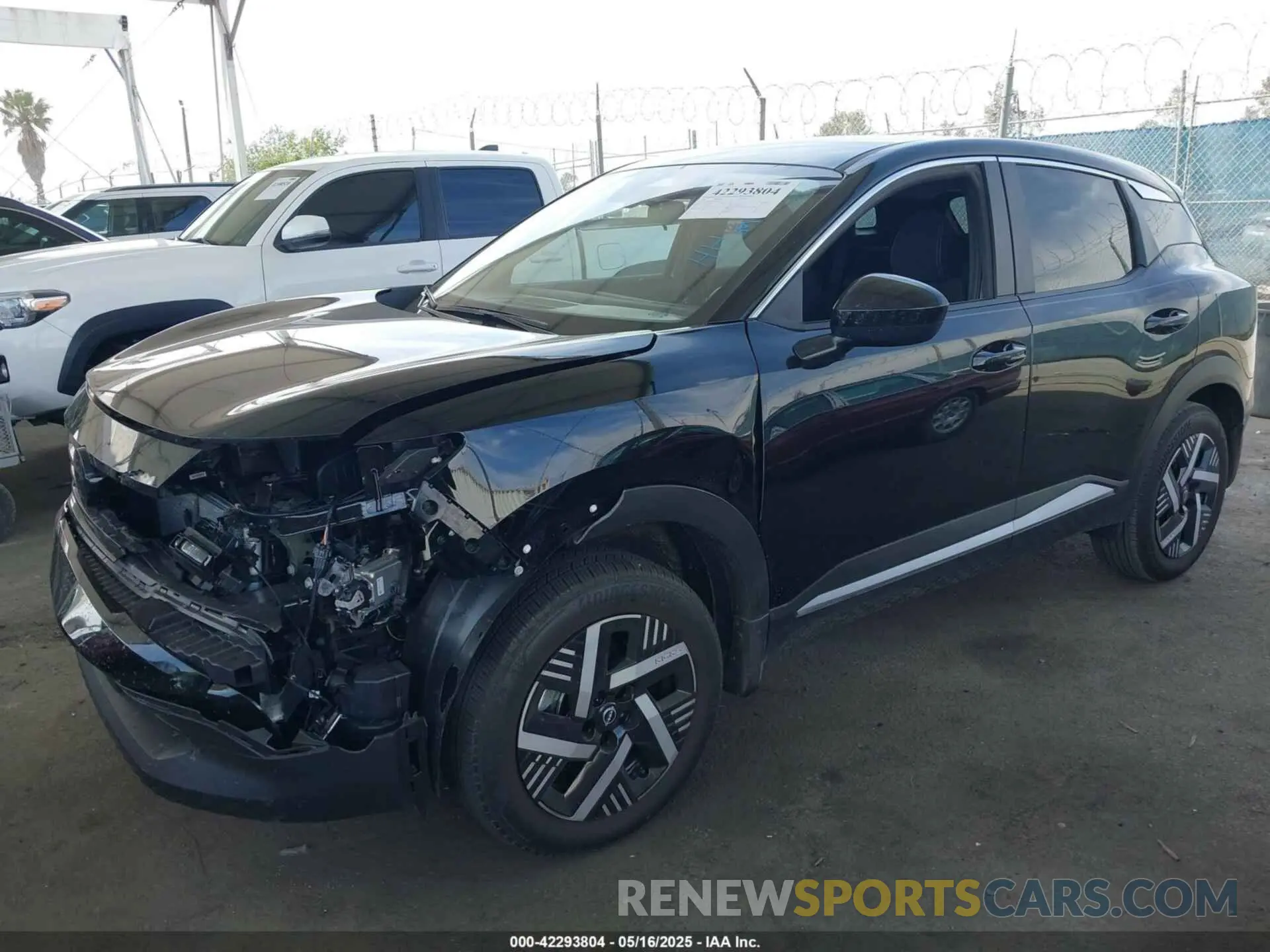 2 Photograph of a damaged car 3N8AP6CA8SL384952 NISSAN KICKS 2025