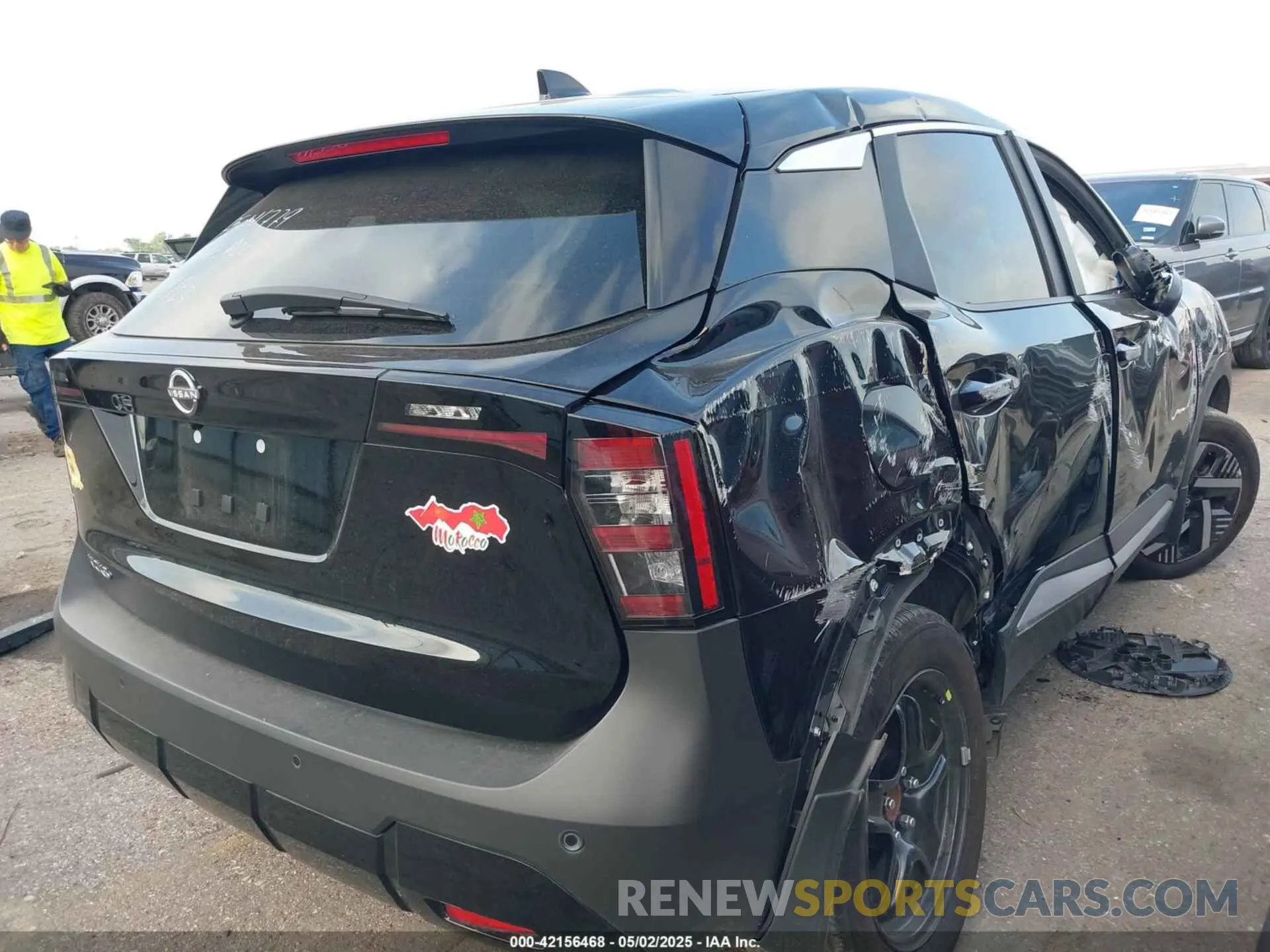 4 Photograph of a damaged car 3N8AP6CA9SL319530 NISSAN KICKS 2025
