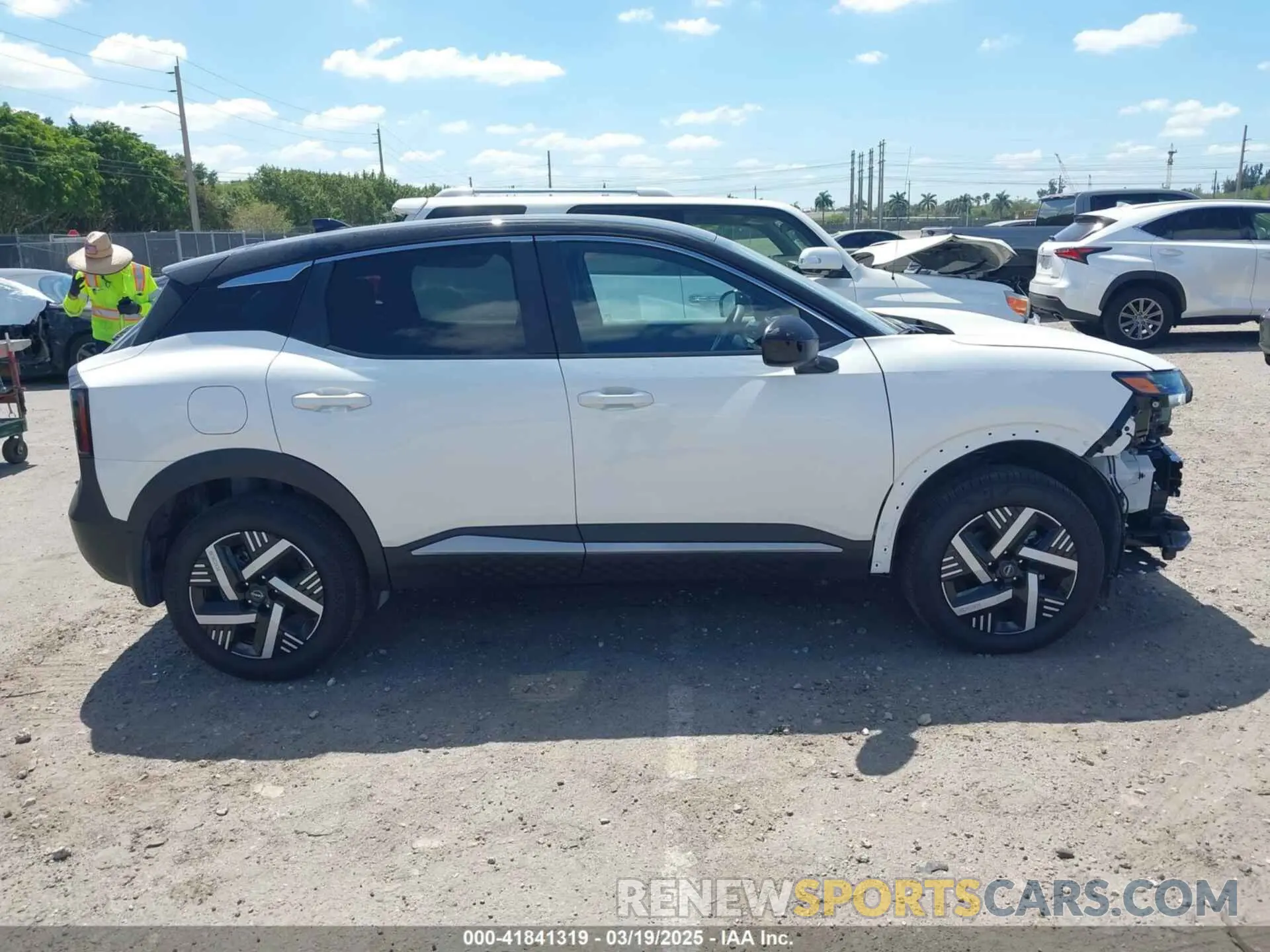 13 Photograph of a damaged car 3N8AP6CA9SL340751 NISSAN KICKS 2025