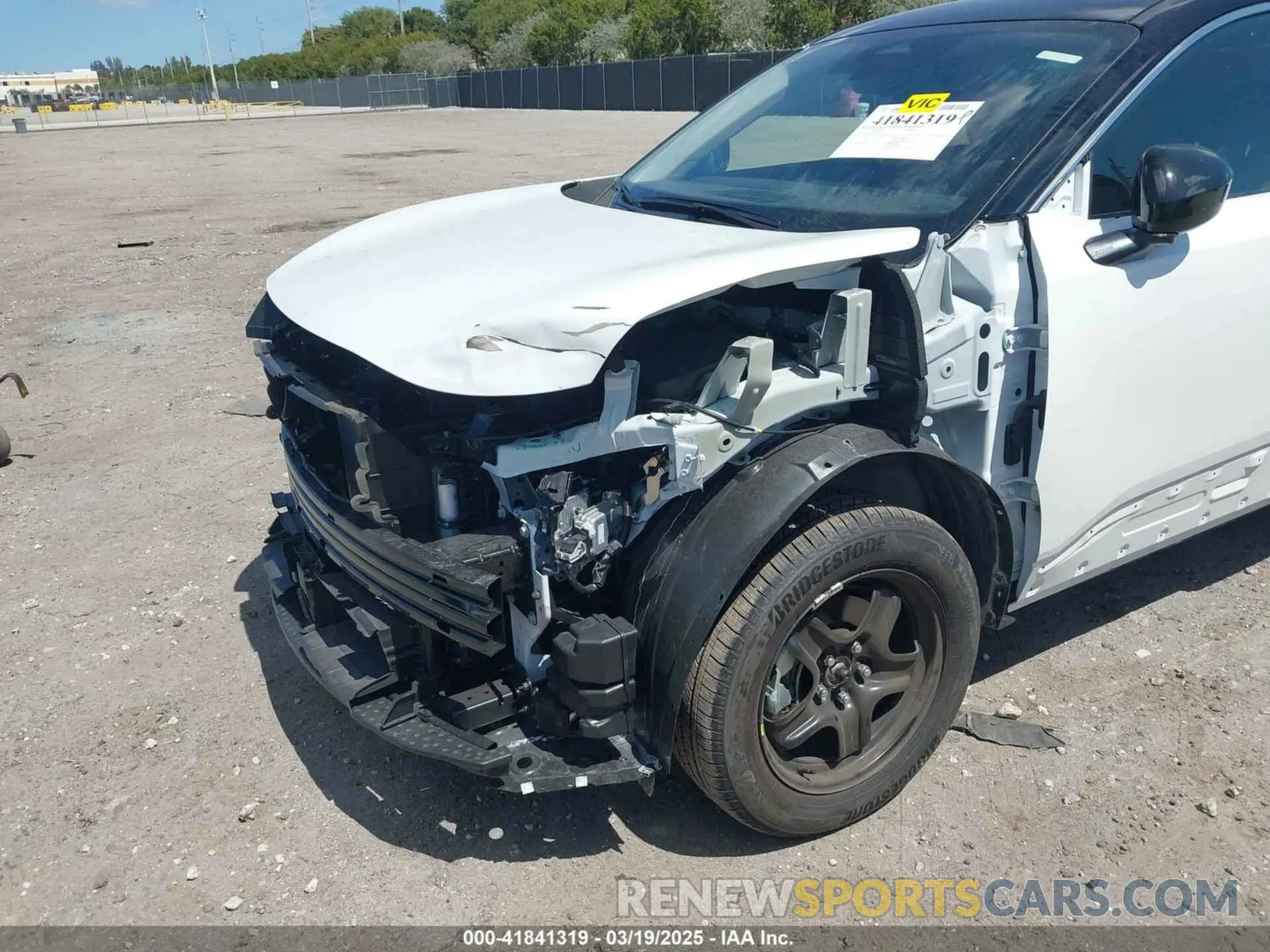 6 Photograph of a damaged car 3N8AP6CA9SL340751 NISSAN KICKS 2025