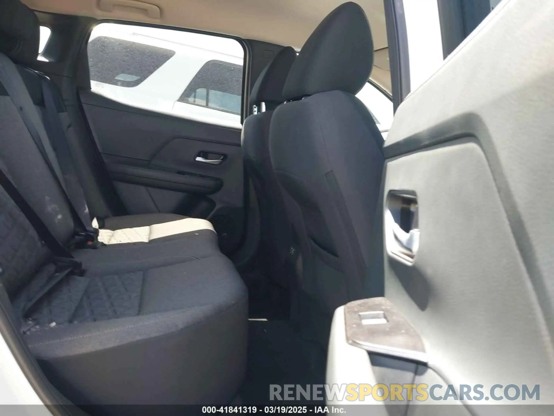 8 Photograph of a damaged car 3N8AP6CA9SL340751 NISSAN KICKS 2025