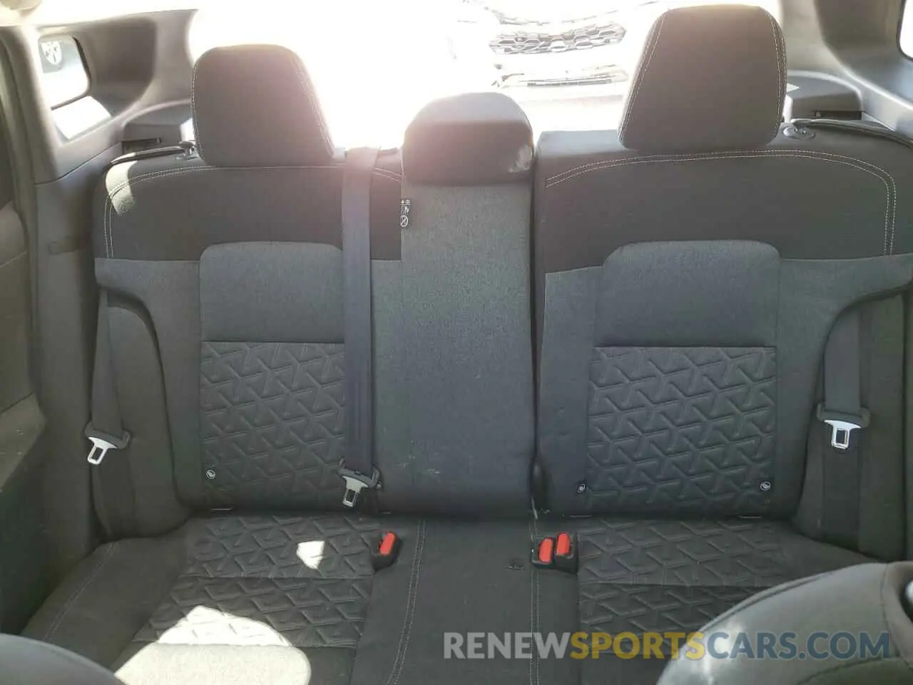 10 Photograph of a damaged car 3N8AP6CA9SL359378 NISSAN KICKS 2025