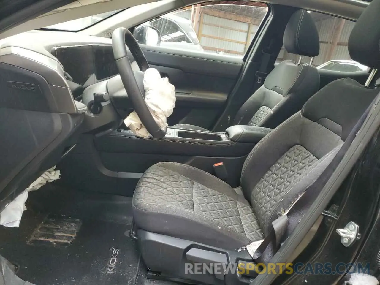 7 Photograph of a damaged car 3N8AP6CB0SL324981 NISSAN KICKS 2025